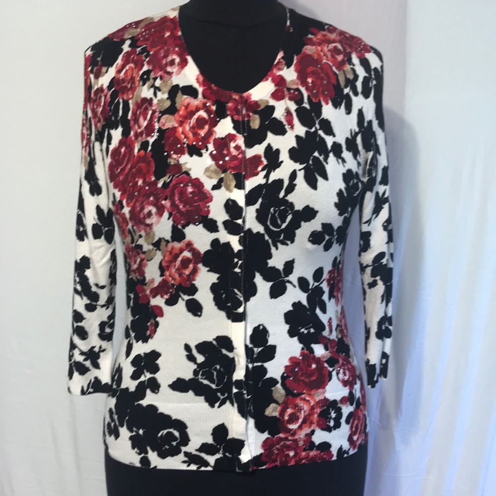 White House black market 3/4 sleeve top